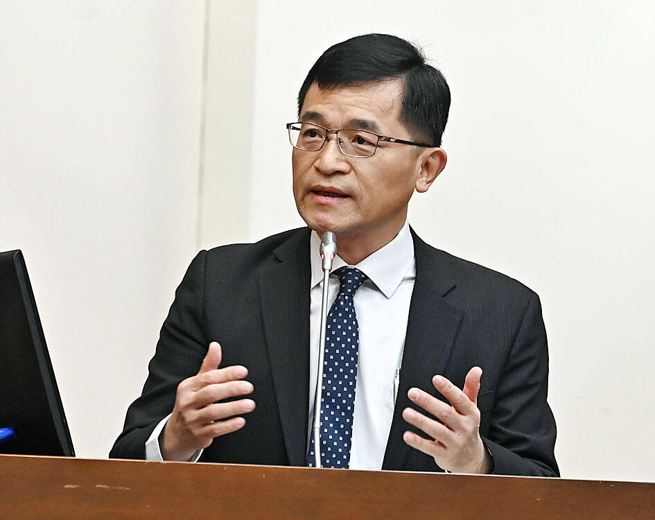 New US tariff to reverse impact: official