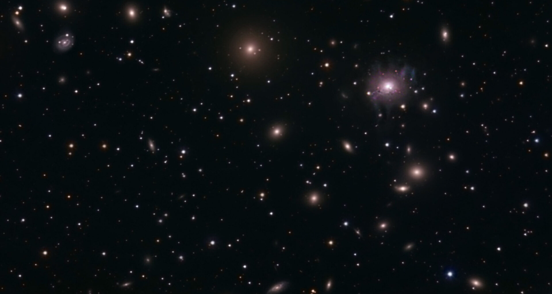 Zoom in on the Perseus Cluster