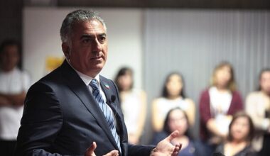 The Blogs: Israel’s Iran Shortcut: Betting on Pahlavi | Ab Boskany