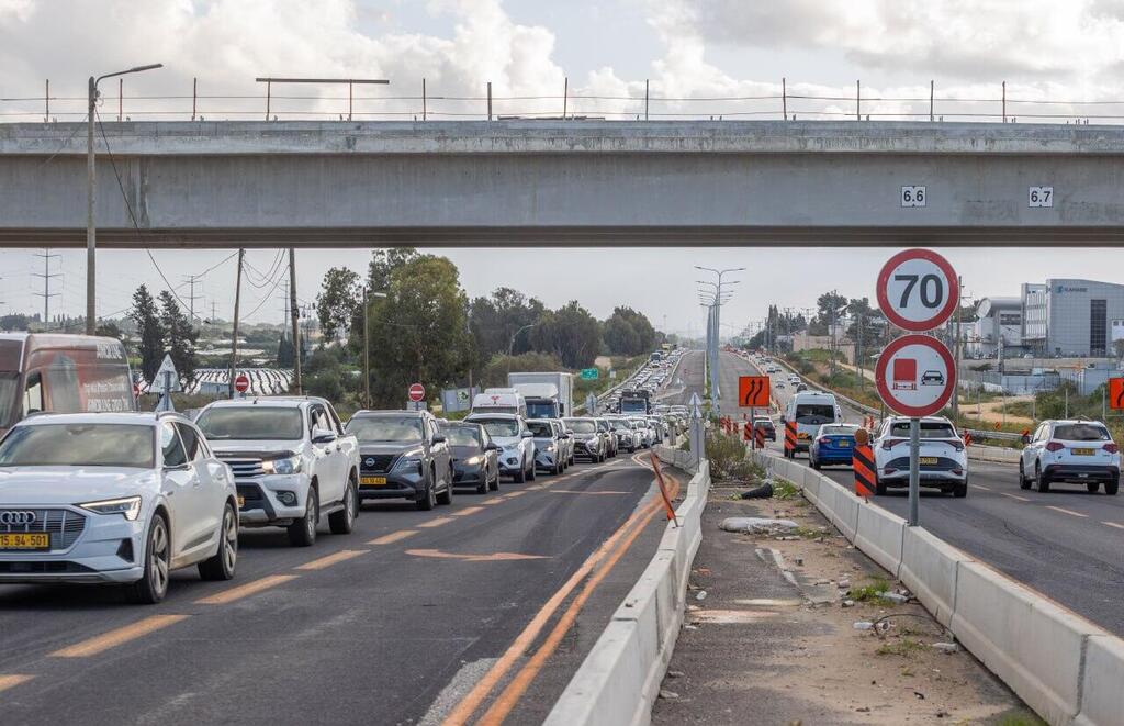  כביש 4 הפקוק, לכיוון מחלף הדרים - רעננה דרום