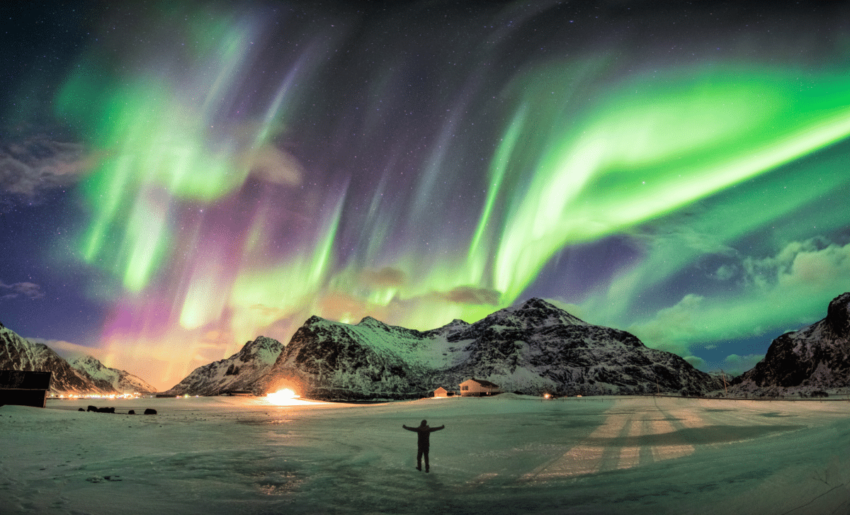 The Northern Lights May Dazzle 16 U.s. States This New Year’s Eve Where And When To Look