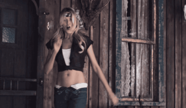 Unfairly Forgotten, Extremely R-Rated Comedy Perfectly Dismantles Every Single Tired Trope 