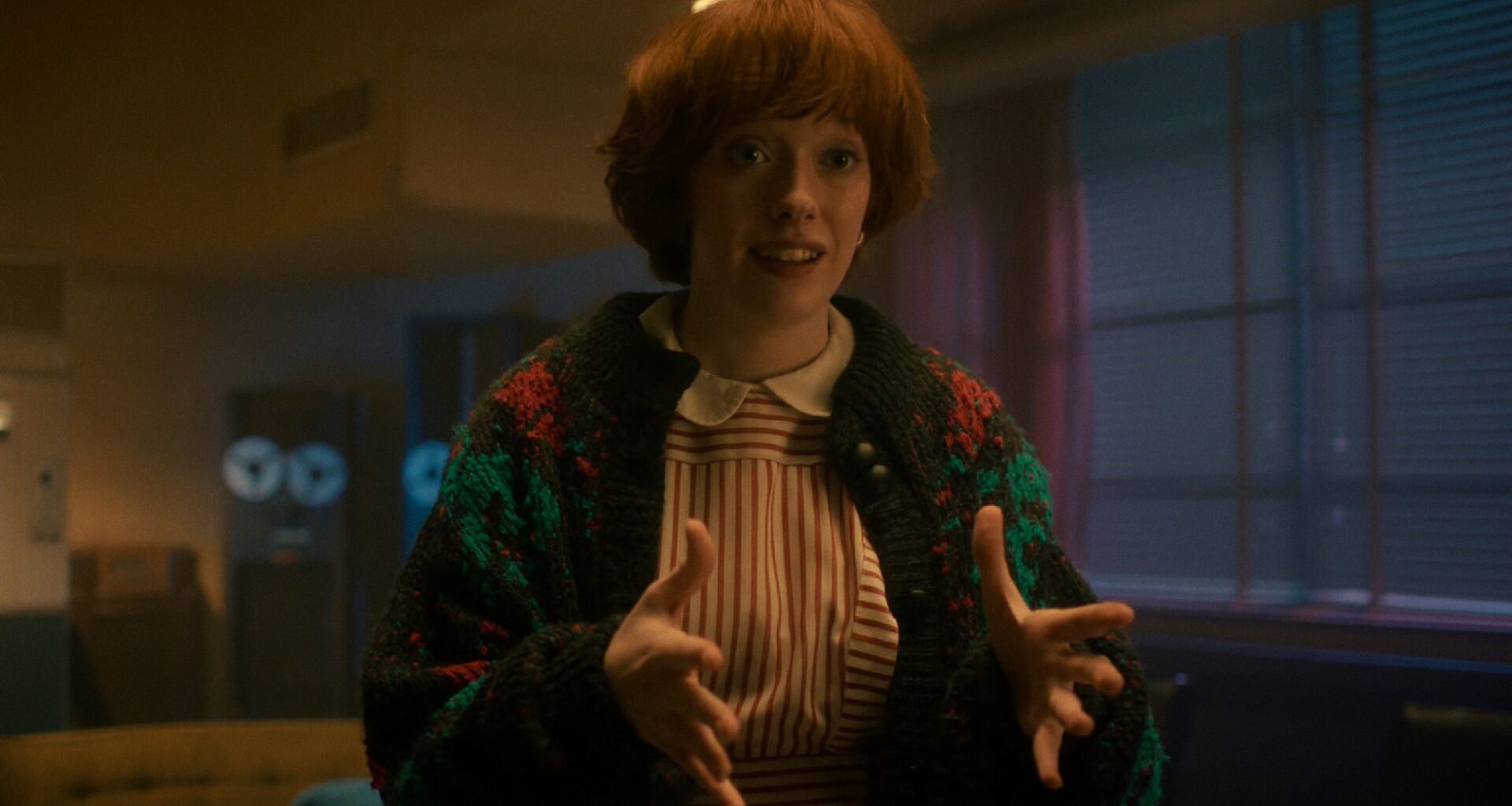 Stranger Things Explained What Happened to Vickie With One Line You Probably Missed (& It’s Harsh)