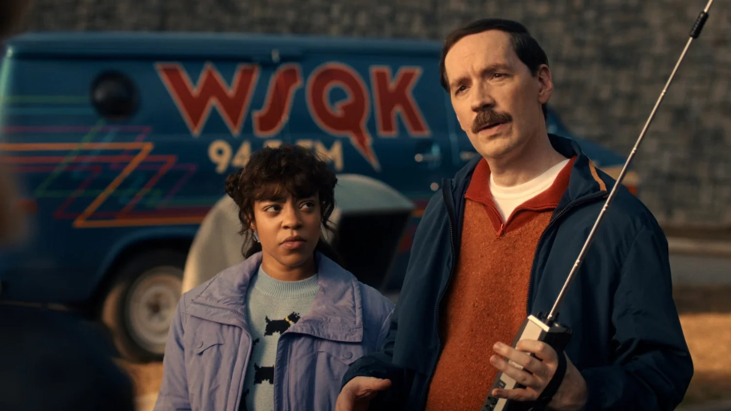 What Happens to Erica, Murray, Mr. Clarke and the Characters We Barely See at the End of STRANGER THINGS — GeekTyrant