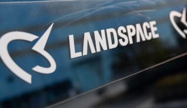 China's LandSpace targets $1 billion IPO in reusable rocket tech push