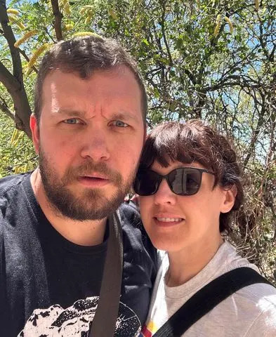 Anthony Sanders Anthony Sanders with his wife Nicolette Van Dielen