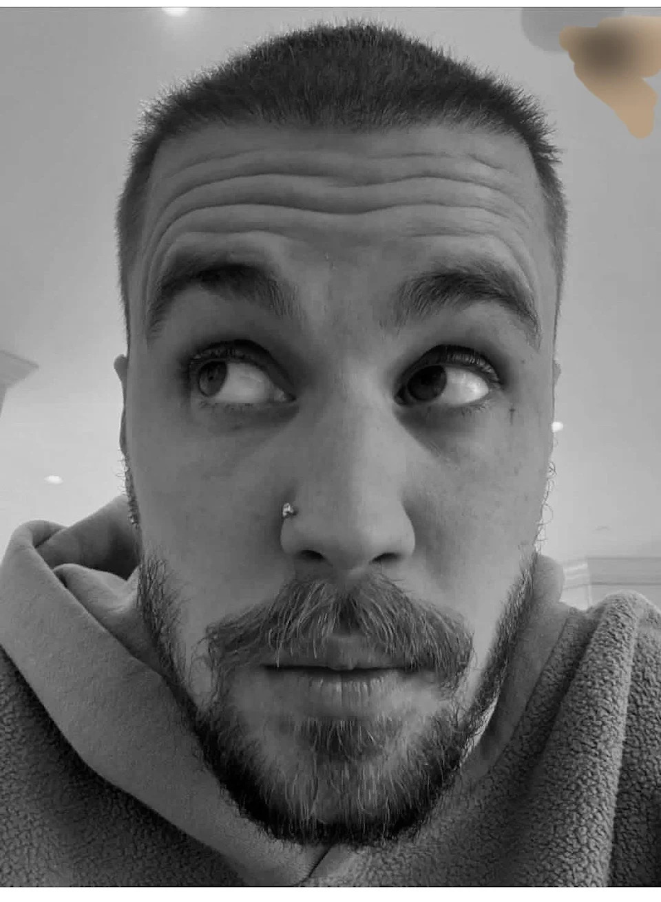 Justin Bieber’s Account Sends Fans Into a Frenzy After Liking a Comment on an Old "Jelena" Kissing Photo