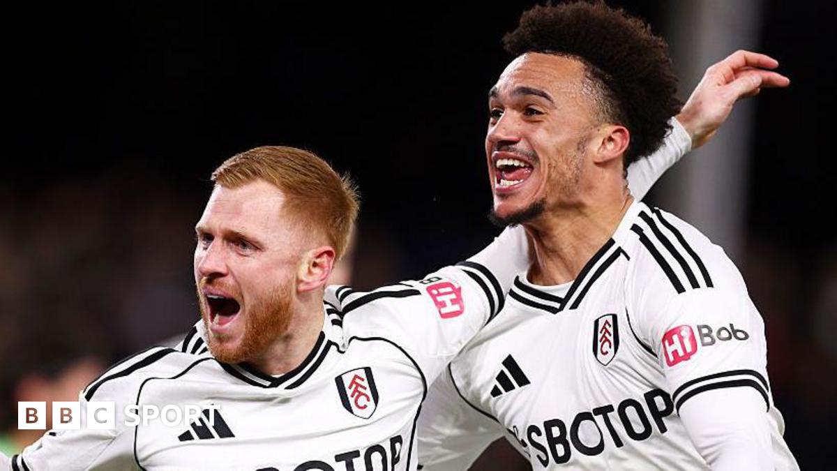 Premier League LIVE: Live text for four matches after Leeds draw with Man Utd - score, stats & updates