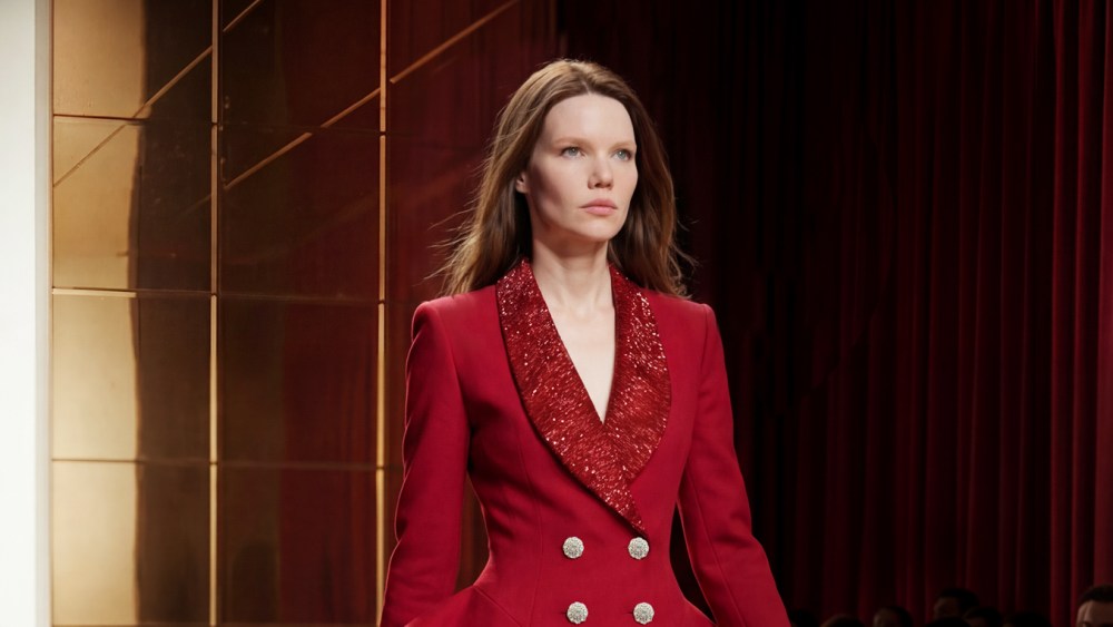 Alexis Mabille Spring 2026 Couture Runway, Fashion Show & Collection Review