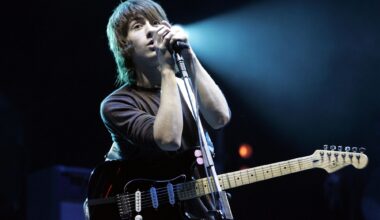 On the 20th anniversary of Arctic Monkeys' debut, revisit Alex Turner explaining 'I Bet You Look Good On The Dancefloor’