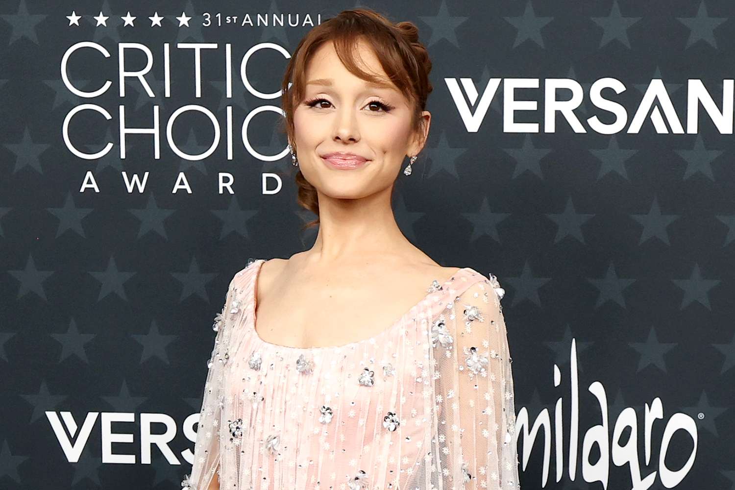 Ariana Grande Debuts Darker Hair at Critics Choice Awards 2026