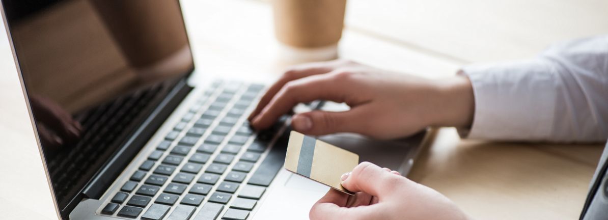 How Investors May Respond To eBay (EBAY) Linking Net-Zero Roadmap With Circular Fashion Expansion