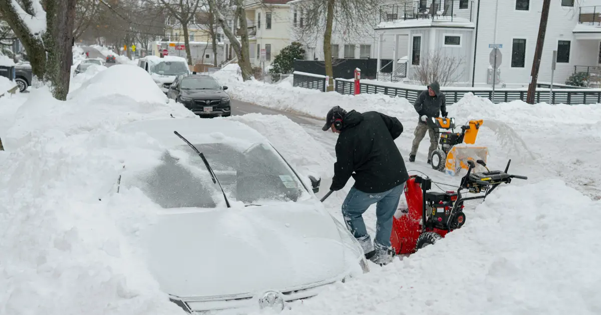 US Natural Gas Slips, Halting Historic Rally After Cold Snap
