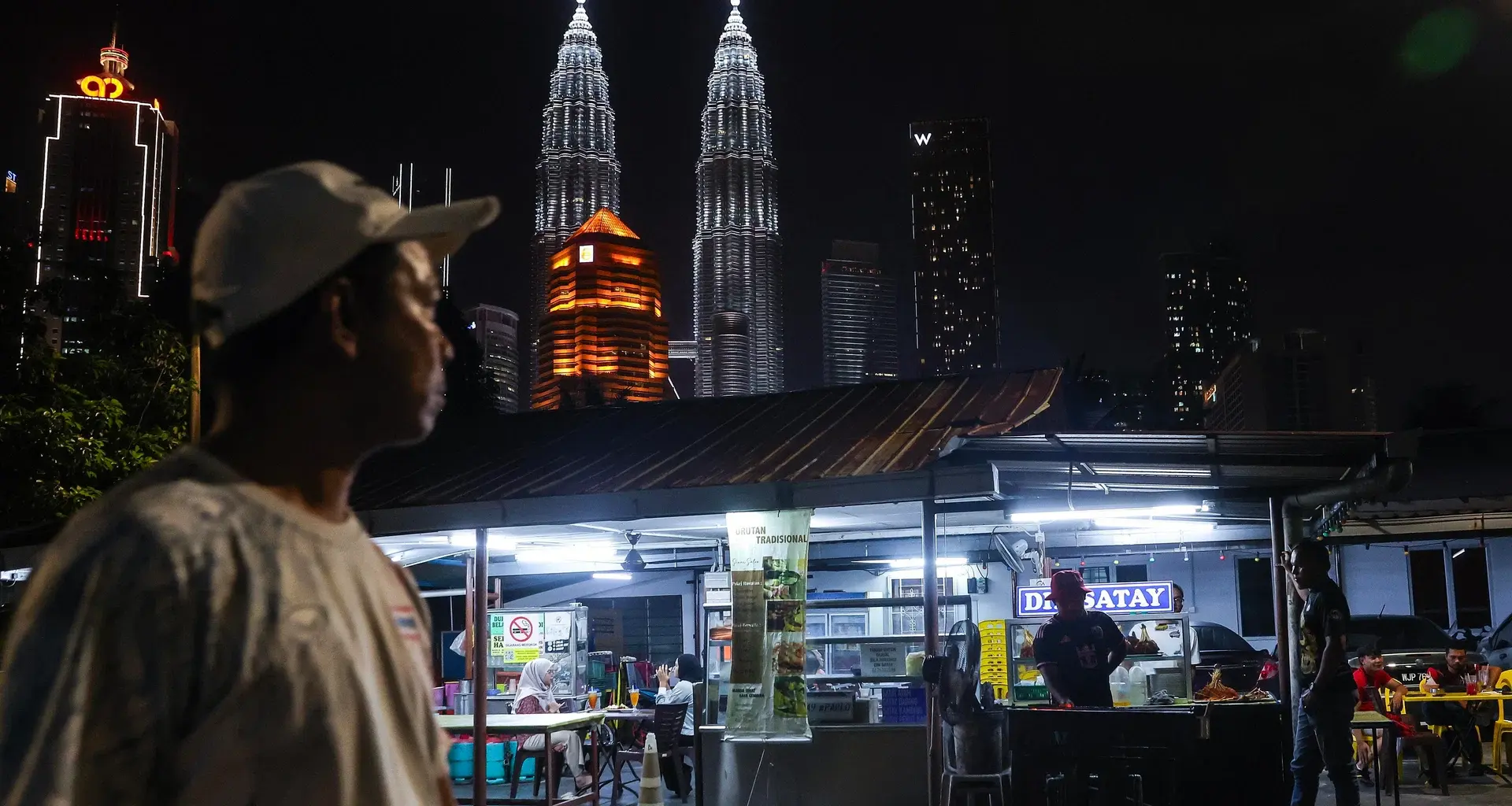 Malaysia’s trade hits record RM3.1 trillion in 2025, with exports beating forecast