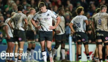 Owen Farrell looks dejected in game against Leicester Tigers