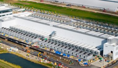 Trump Orders Data Centers to Pay for Power as AI Strains the Grid