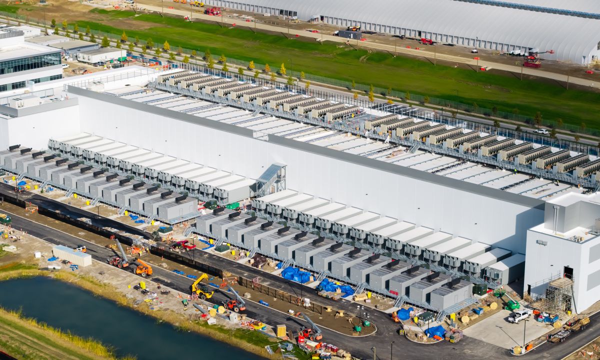 Trump Orders Data Centers to Pay for Power as AI Strains the Grid