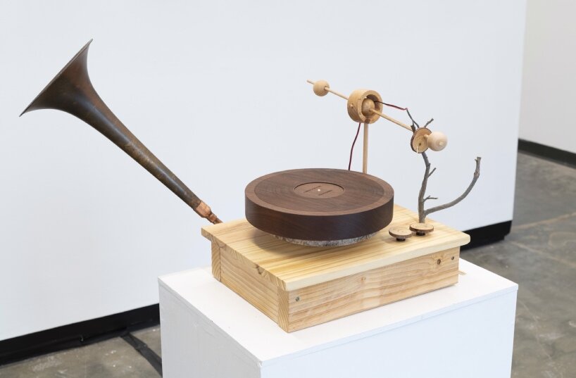 oak tree sound sculptures