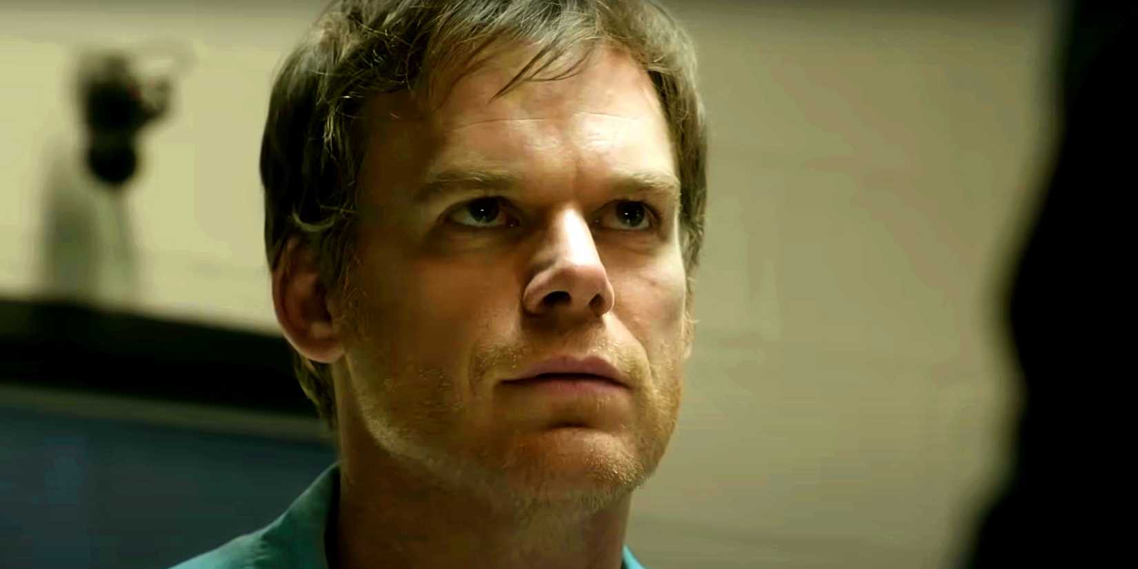 Dexter Morgan looking up and angry in Dexter season 8's finale