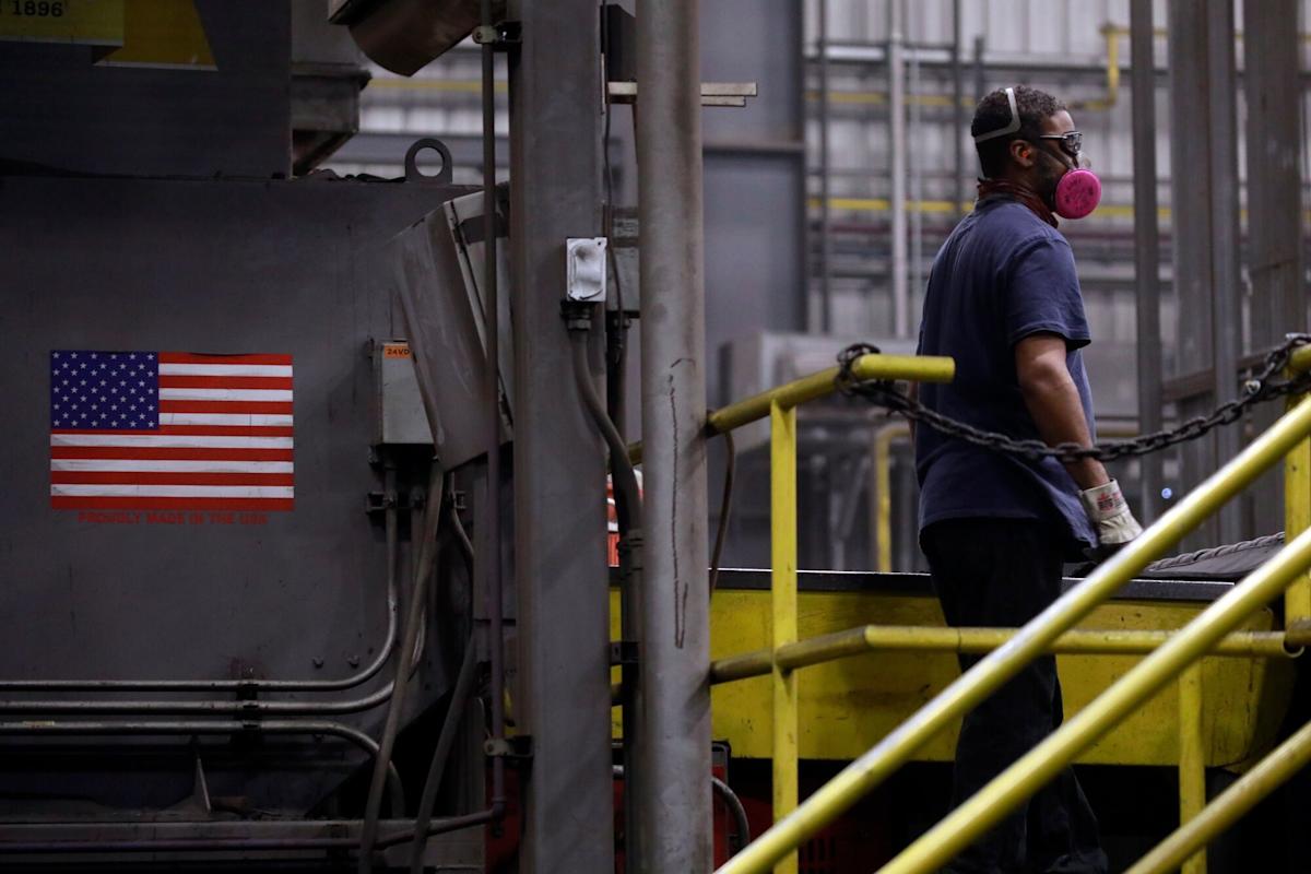 US Factory Malaise Continues as Gauge Drops to One-Year Low