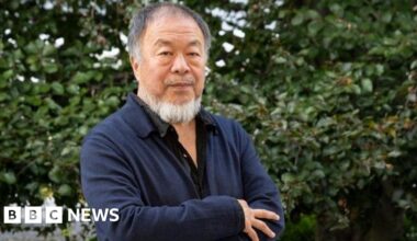 Ai Weiwei says he wants to bring 'monumental' work to Manchester