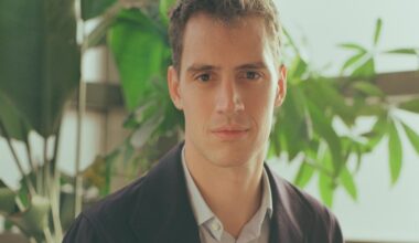 The meteoric rise of Arthur Mensch, France's AI champion