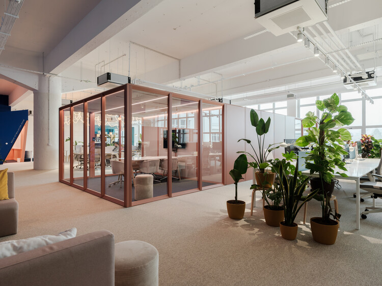 Fragile by Design: How Can Buildings Be Designed to Outlast Their First Purpose? - Image 5 of 6