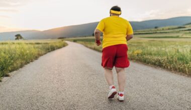 Combining small changes in diet, exercise and sleep may extend life