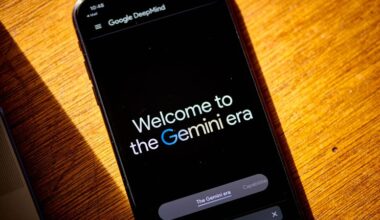 Apple teams up with Google Gemini for AI-powered Siri