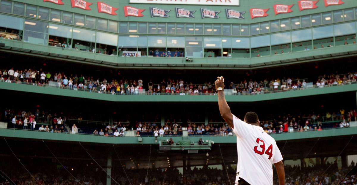 Reviewing David Ortiz’s groundbreaking performance on “The Masked Singer”