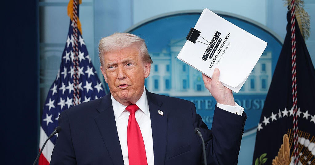 Trump touts first-year accomplishments in lengthy White House briefing before heading to Davos