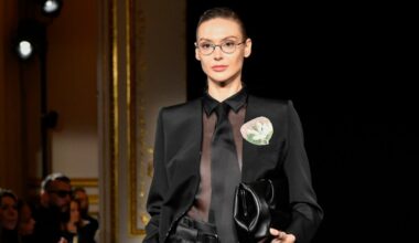 Armani Privé Spring 2026 Couture Runway, Fashion Show & Collection Review