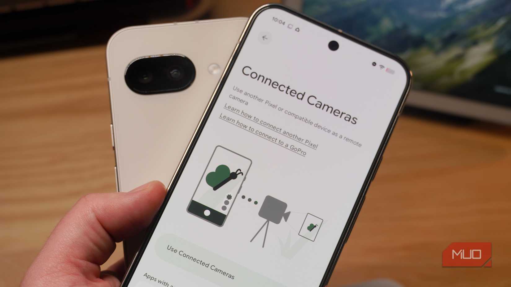 Using the Connected Cameras feature with two Pixels. 