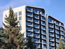 Daylight, telephoto cameras: Oppo Find X9 Pro (6x) - 140mm, f/2.1, ISO 50, 1/281s (4096x3072px) - Honor Magic8 Pro vs. Oppo Find X9 Pro vs. vivo X300 Pro