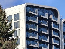 Daylight, telephoto cameras, 10x: Oppo Find X9 Pro - 233mm, f/2.1, ISO 50, 1/469s (4096x3072px) - Honor Magic8 Pro vs. Oppo Find X9 Pro vs. vivo X300 Pro