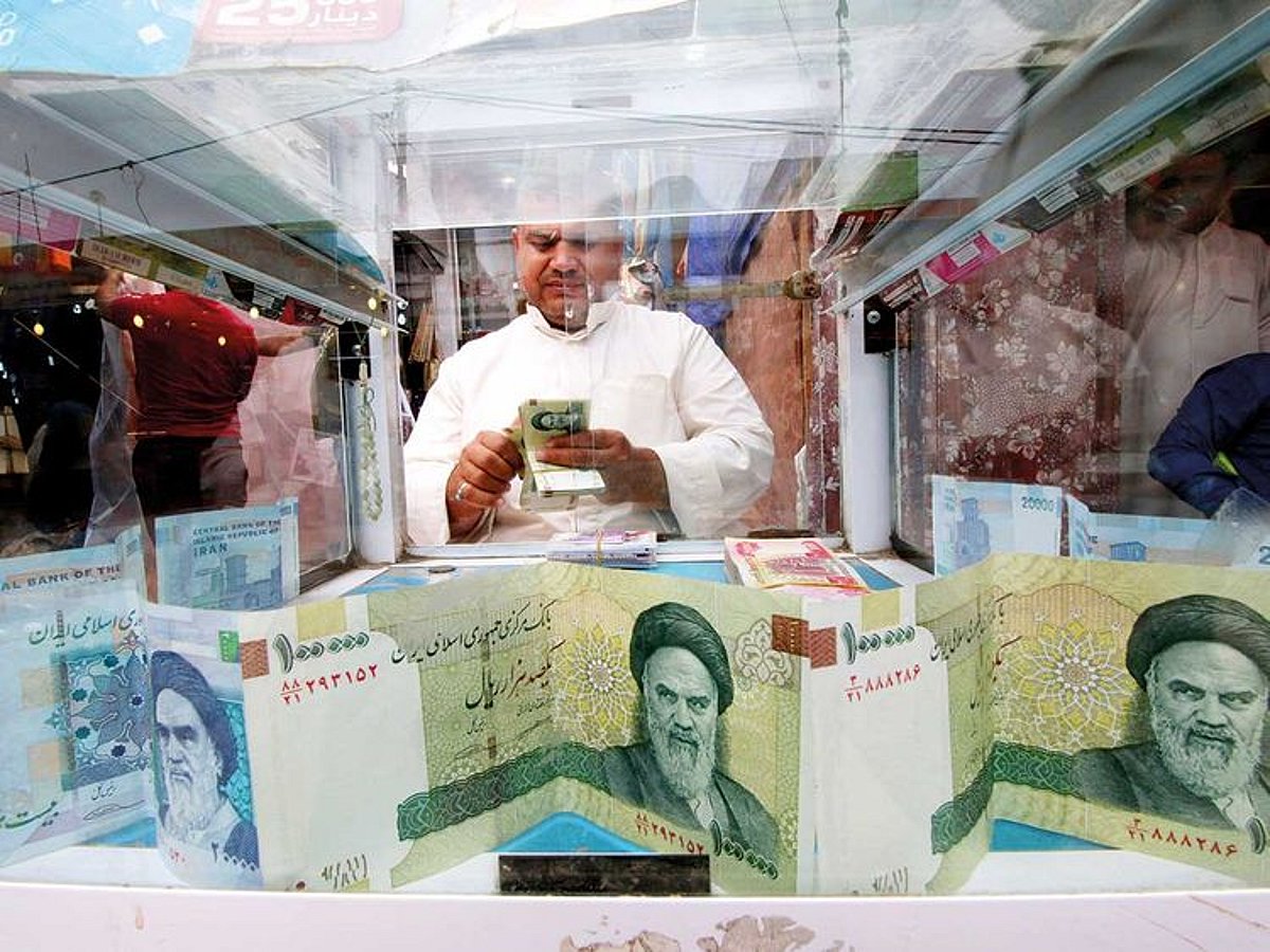 Iranian Rial Plummets to Historic Low: Economic Challenges Ahead
