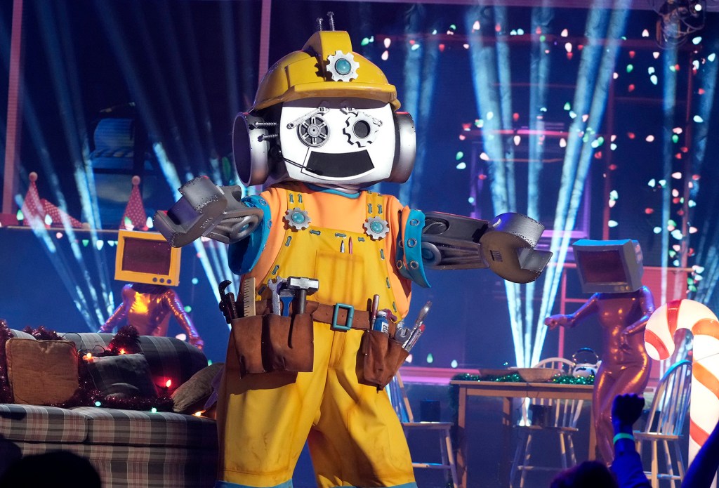 Handyman 'Masked Singer' Exit Interview: 'It's Who I Am'