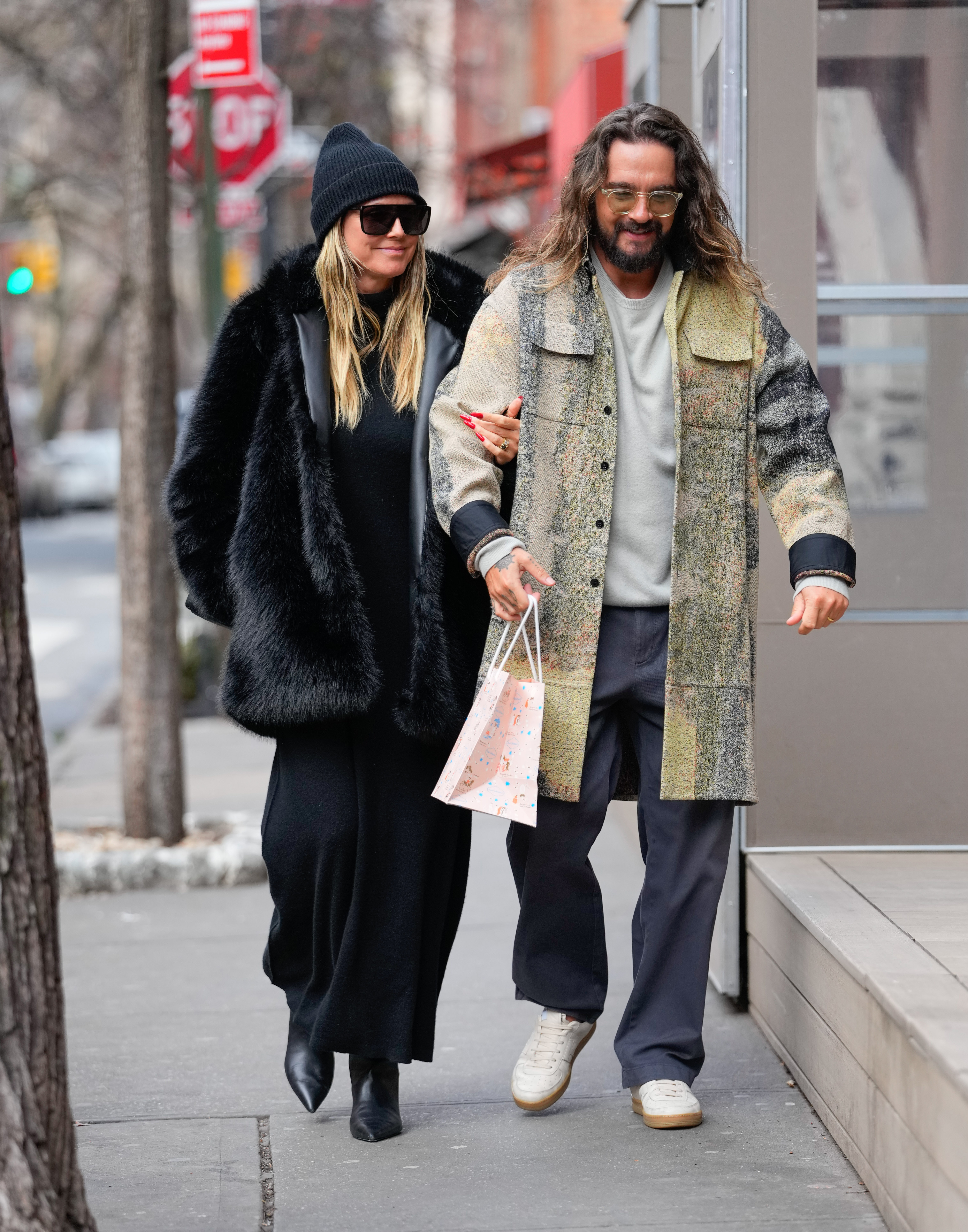Heidi Klum and Tom Kaulitz bundle up while out in NYC.