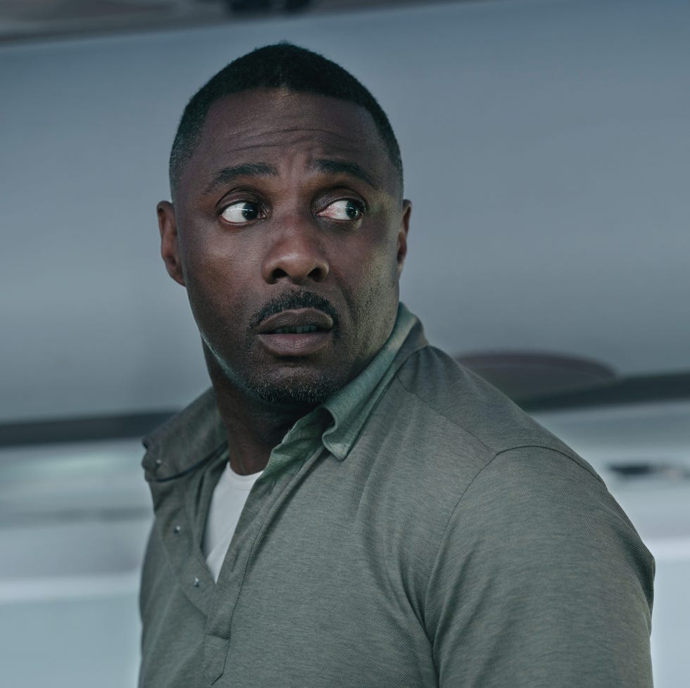 idris elba in hijack