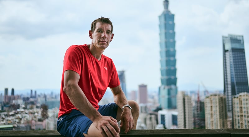 Why Alex Honnold’s ‘Skyscraper Live’ Is Postponed: Netflix Announces New Date & Time for Taipei 101 Climb | Alex Honnold, Netflix | Celebrity News and Gossip | Entertainment, Photos and Videos