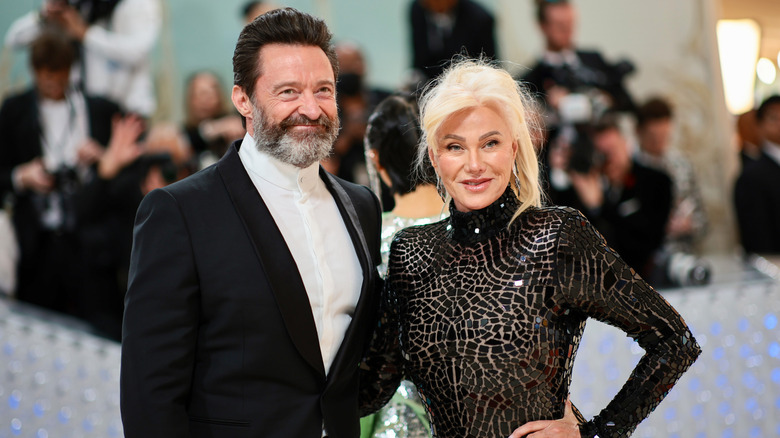 Hugh Jackman and Deborra-Lee Furness posing for photos