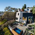 Ivan Hill ADU Residence / Warren Techentin Architecture - Image 2 of 16