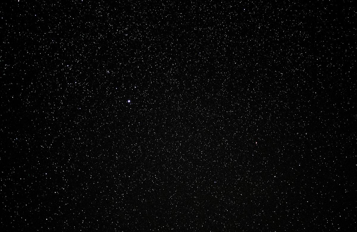 Astronomers discover over 800 cosmic anomalies using a new AI tool