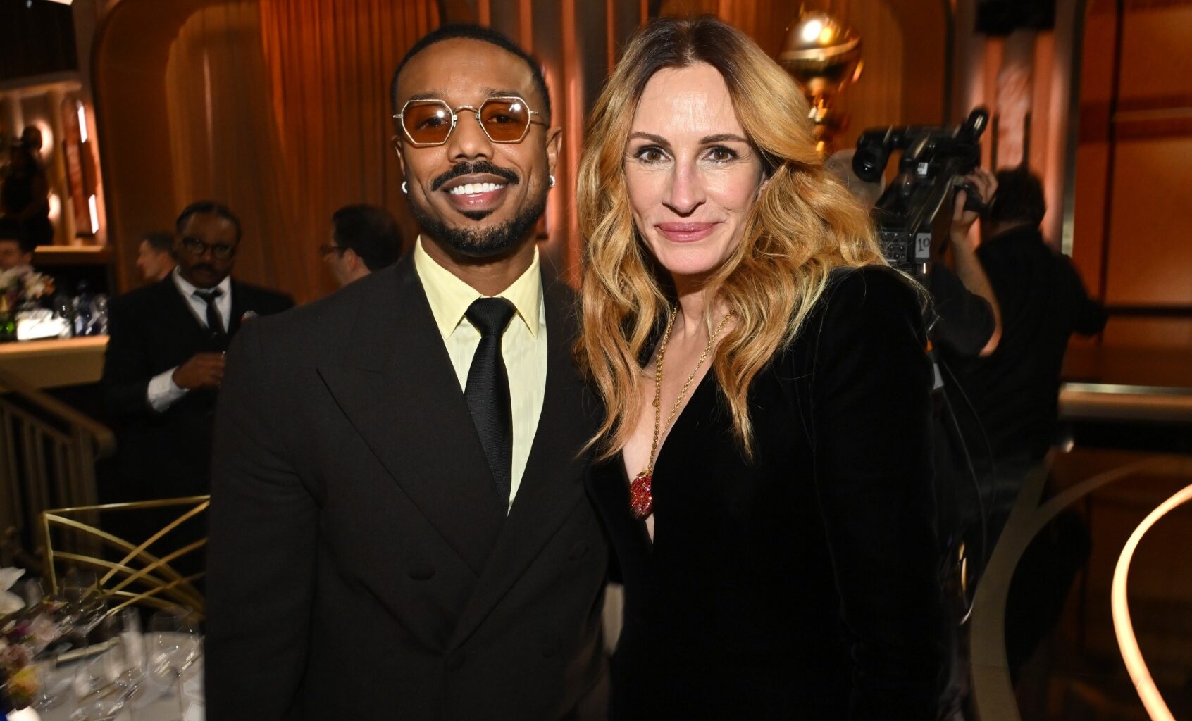 Michael B. Jordan and Julia Roberts at the 83rd Annual Golden Globes held at The Beverly Hilton on January 11, 2026 in Beverly Hills, California. (Michael Buckner/2026GG/Penske Media via Getty Images)