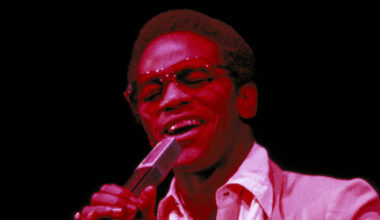 Iconic '70s Love Songs That Went Platinum