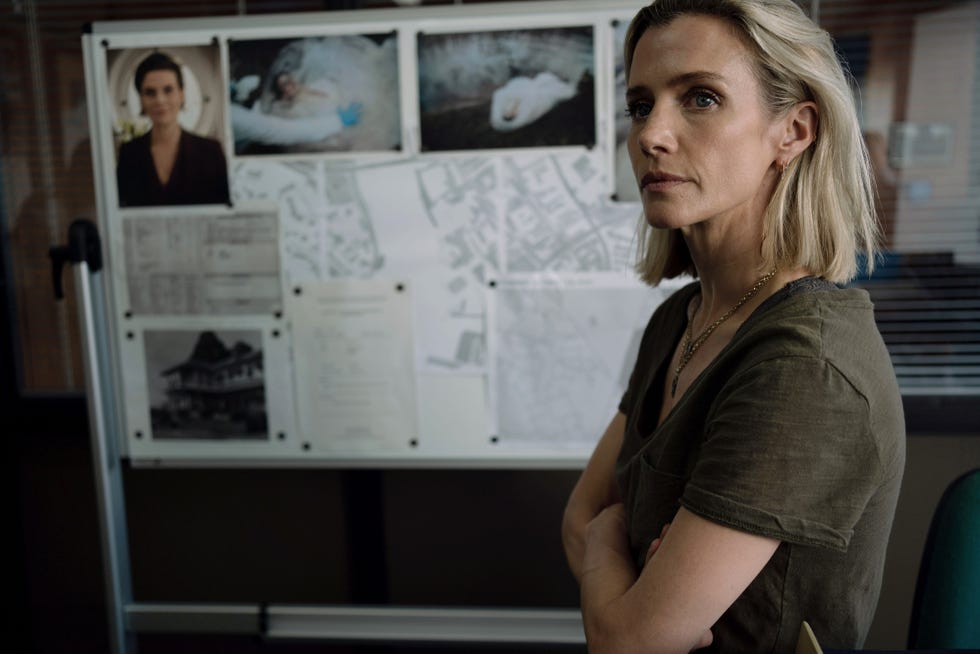 Lisa Dwan, Blackshore lisa dwan, blackshore