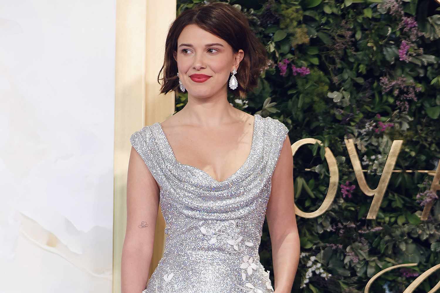 Millie Bobby Brown Ditches Red Hair and Debuts Shortest Bob Yet