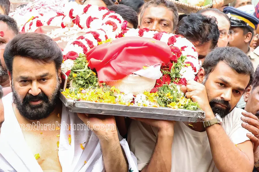 mohanlal-mother-pranav-mohanlal