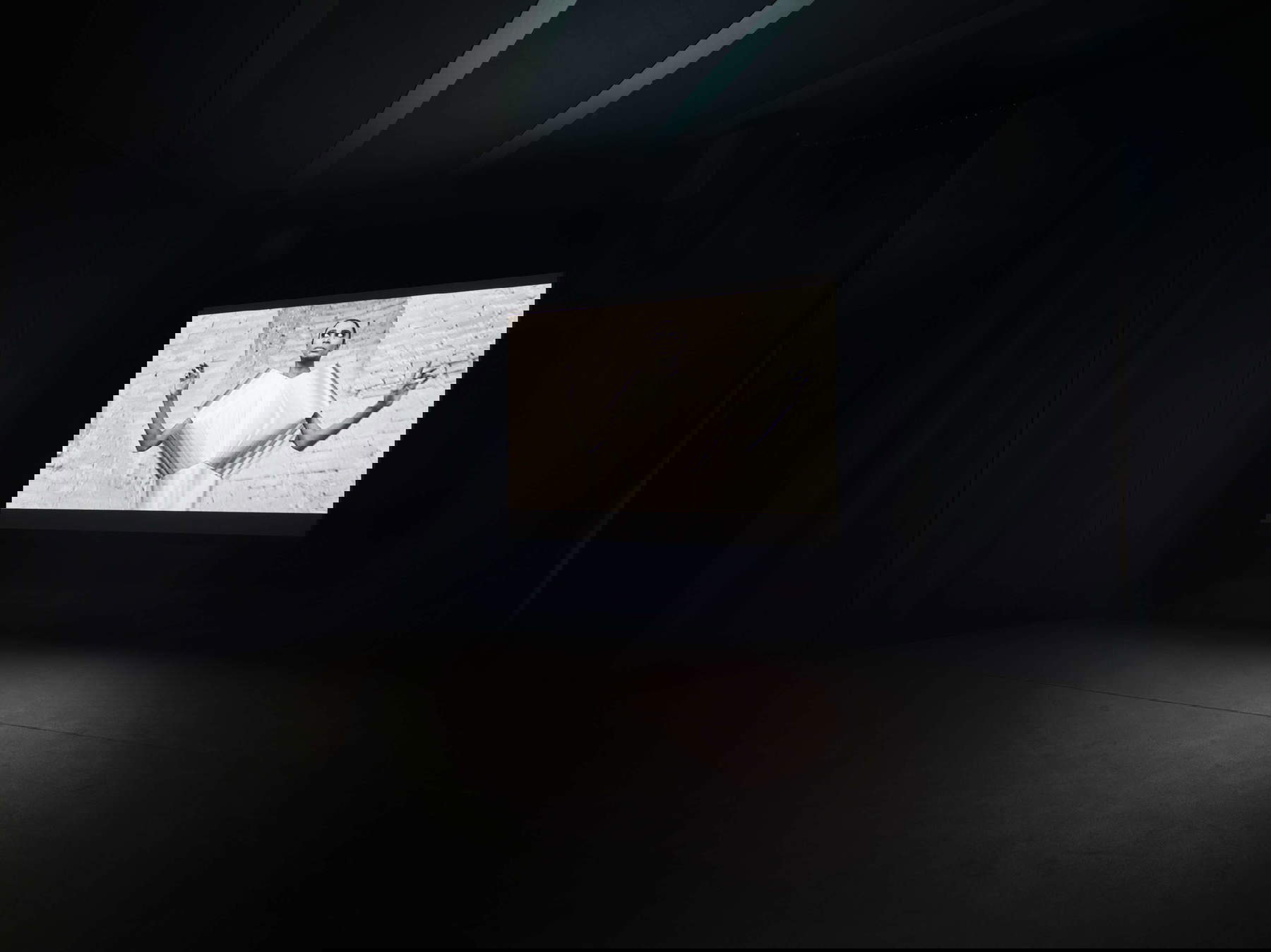 Nan Goldin, Sirens (2019-2020). Installation view, Pirelli HangarBicocca, Milan, 2025 © Nan Goldin, courtesy of the artist, Gagosian and Pirelli HangarBicocca, Milan. Photo: Agostino Osio