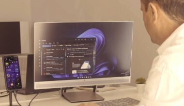 Nexphone dual boots into Windows • The Register